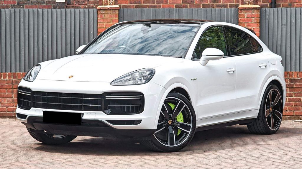 Porsche Cayenne 08/2020