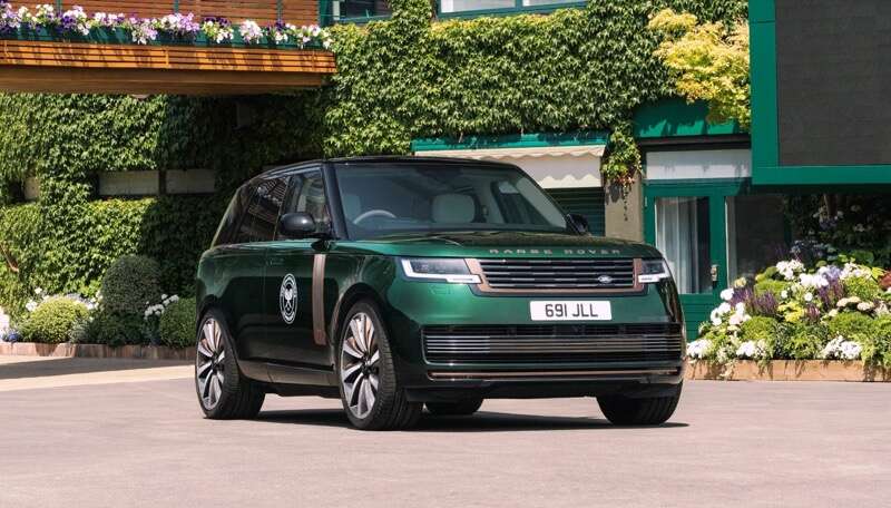 Компания Range Rover представила свой первый полностью электрический внедорожник