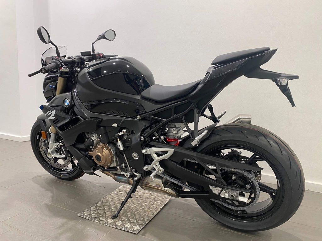 s1000r black