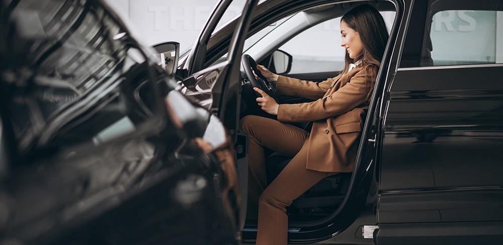 Какие марки машин лидируют по продажам на Кипре в 2026 году?