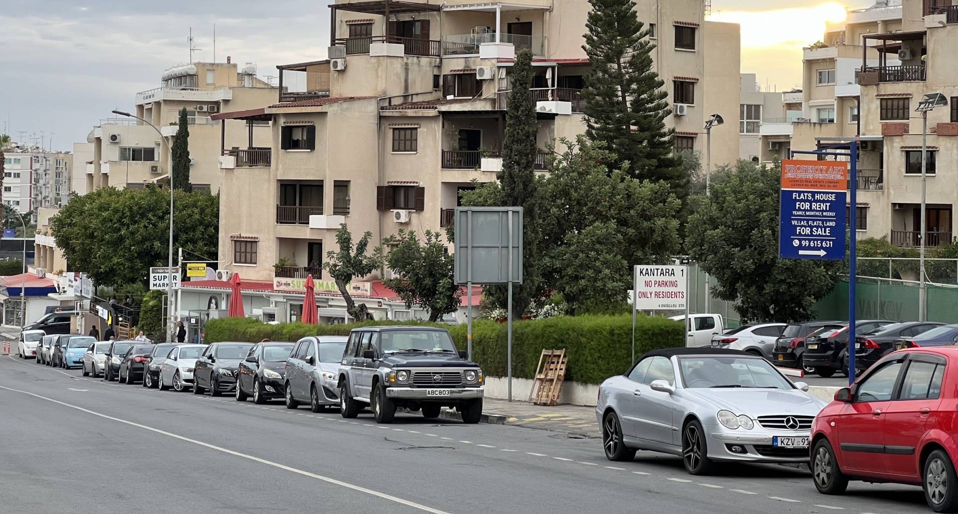 На Кипре сократилось общее количество регистраций легковых авто