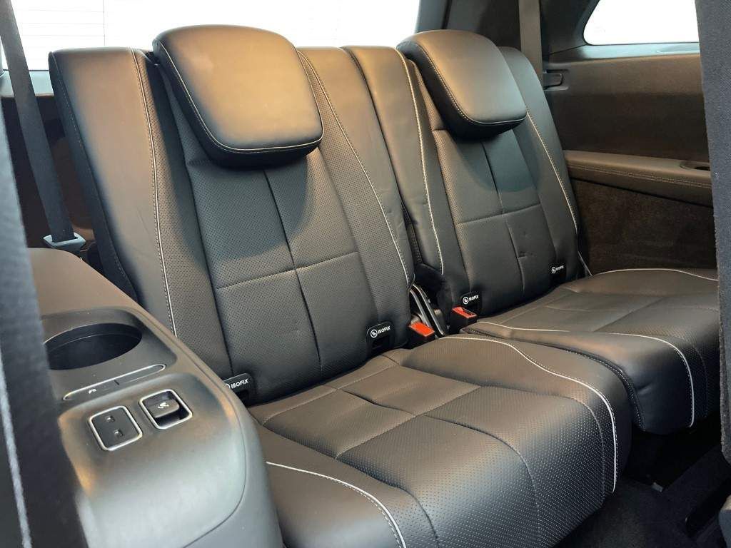 Mercedes gls outlet isofix