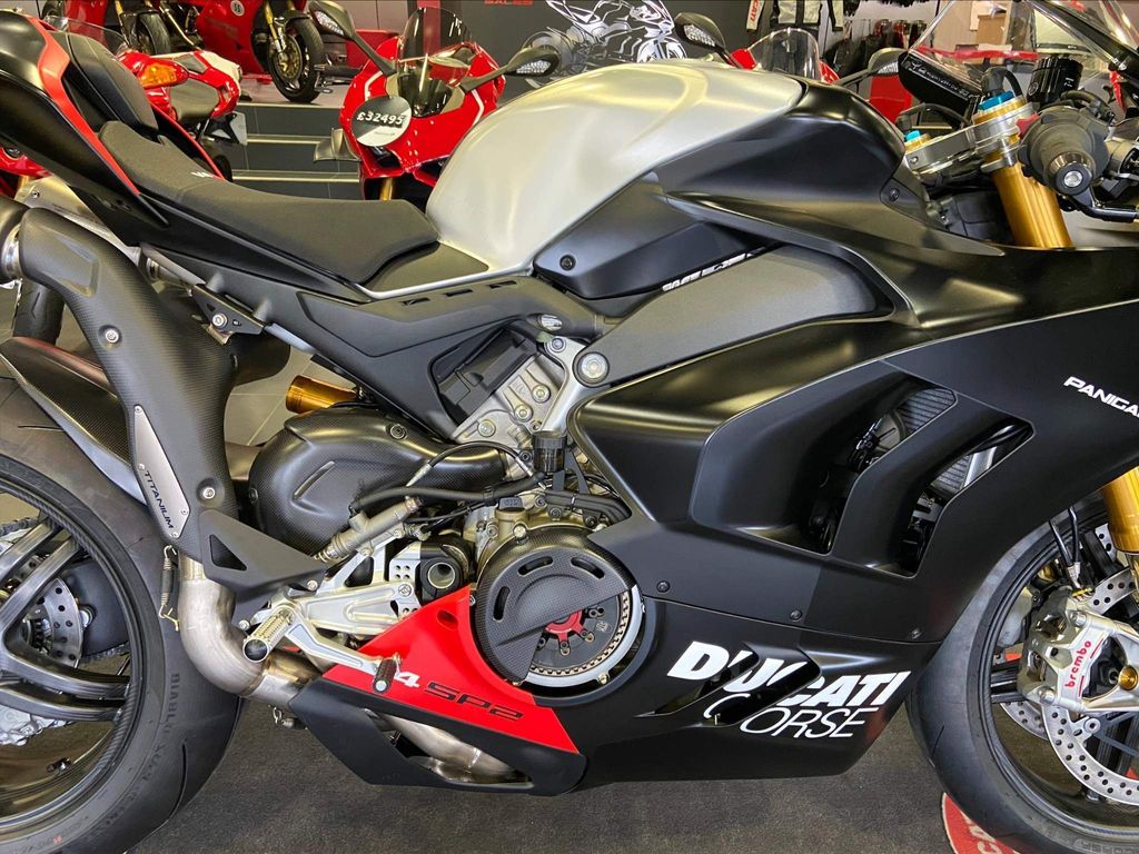 Titan discount ducati automatic