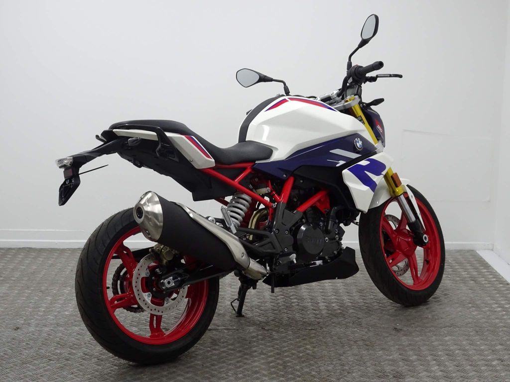 BMW G 310 R 03/2023