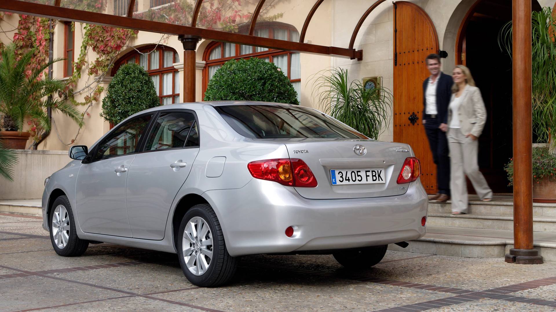 Toyota Corolla впервые за 20 лет уступила звание самого продаваемого авто в мире