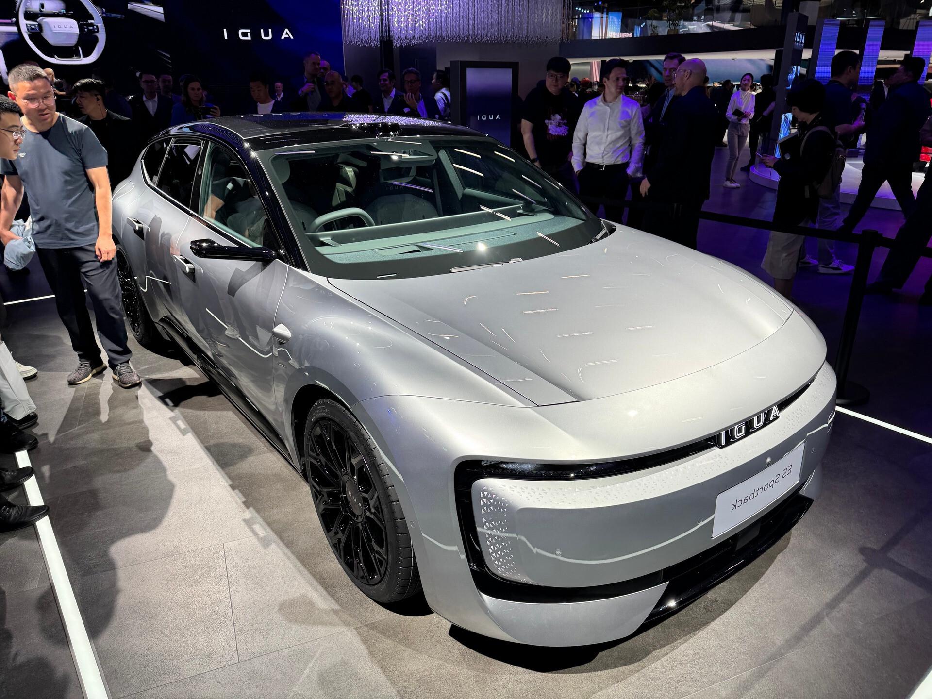 В шоурумах появился электрический Audi E5 Sportback