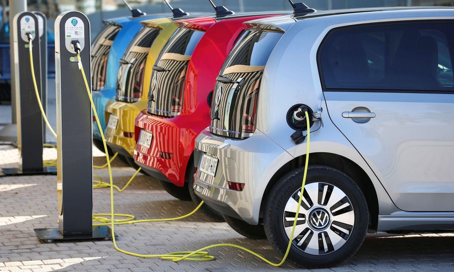 Власти Кипра возобновляют прием заявок на субсидии для покупки подержанных электромобилей