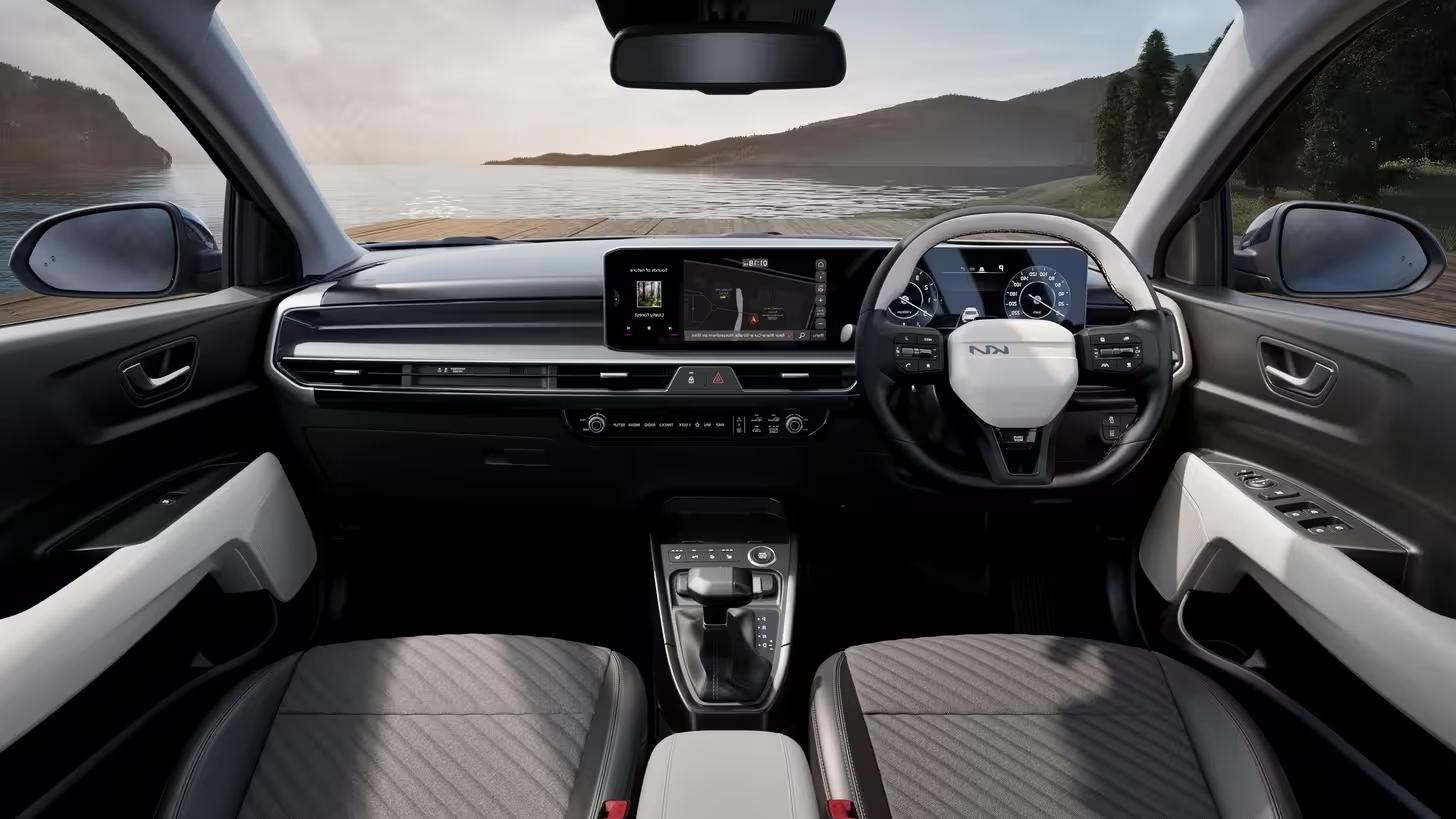 Компания Kia обновила компактный кроссовер Stonic