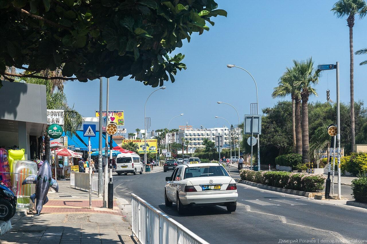 Количество машин на дорогах Кипра стремительно растет