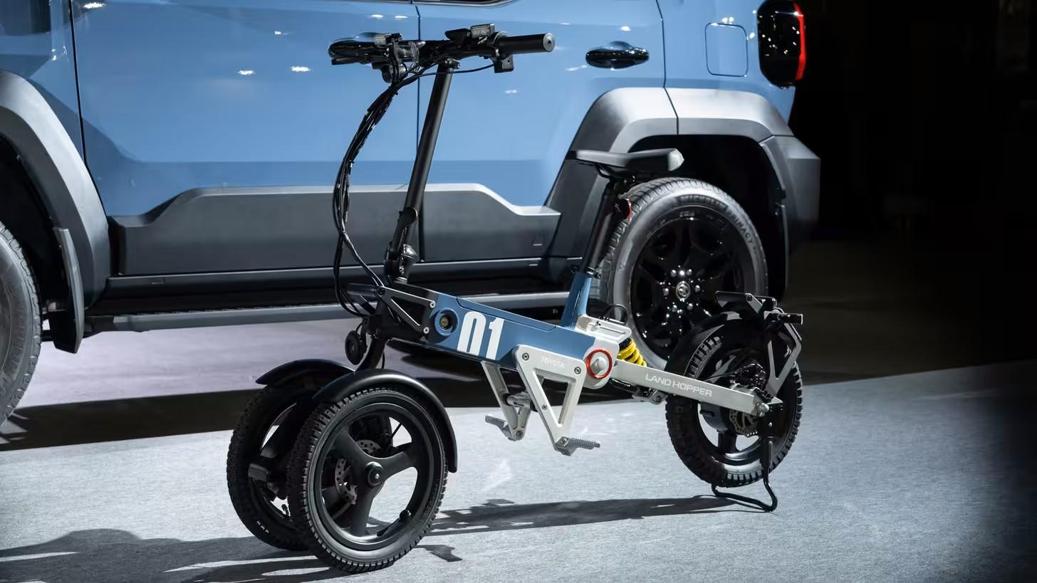 Toyota показала новый Land Cruiser FJ