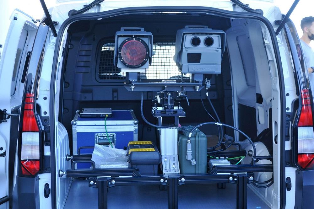 Власти Кипра отказались делать мобильные фургоны с камерами контроля скорости заметнее