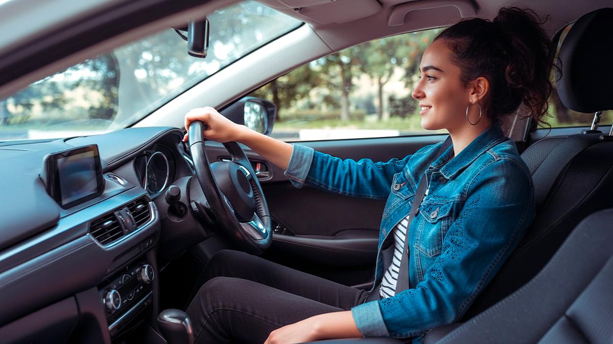 На дорогах Кипра установят 40 электронных табло