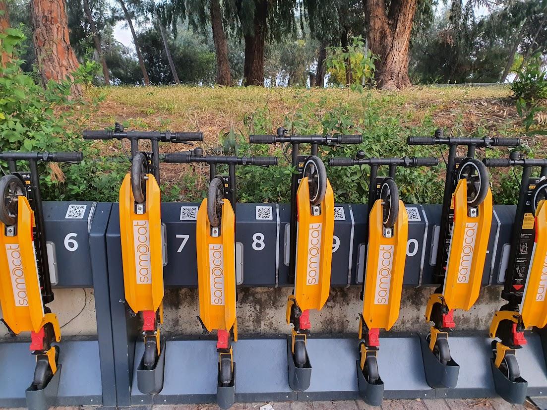 На Кипре подросткам хотят запретить пользоваться электровелосипедами и электросамокатами