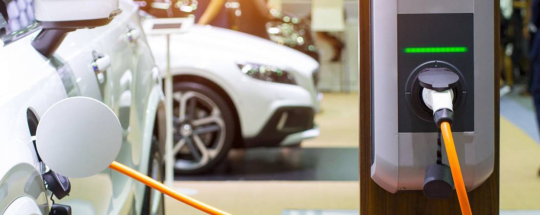 Жителям Кипра выдадут субсидии на покупку электрокаров и гибридных машин