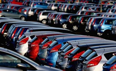Киприоты активно скупают автомобили