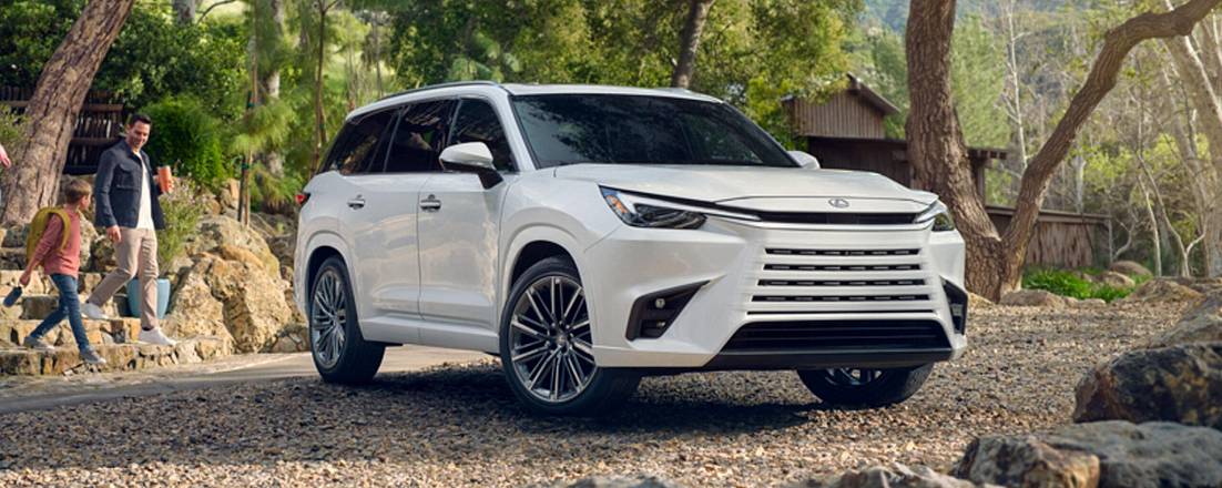 Лучшие семейные машины премиум-класса