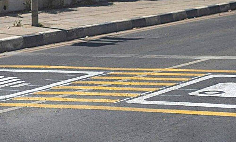 На Кипре снизят штраф за пересечение стоп-линии до 85 евро