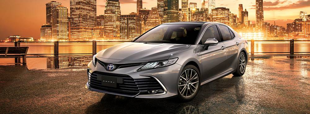 Японский седан Toyota Camry стал самым продаваемым среднеразмерным автомобилем в мире в 2022 году