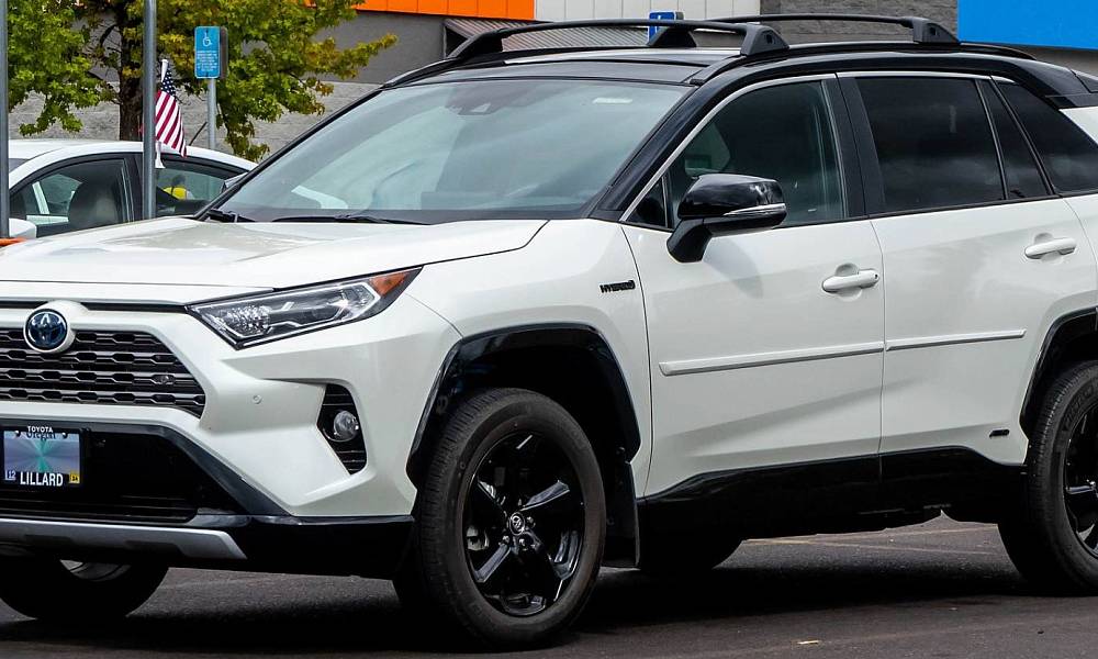 Top 10 Most Popular Cars in the World