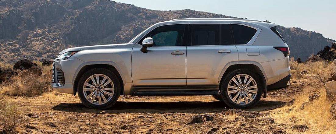 Японцы презентовали внедорожник Lexus LX нового поколения