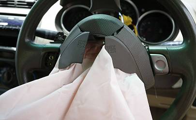 На Кипре заменили более 63 тысяч опасных подушек безопасности Takata