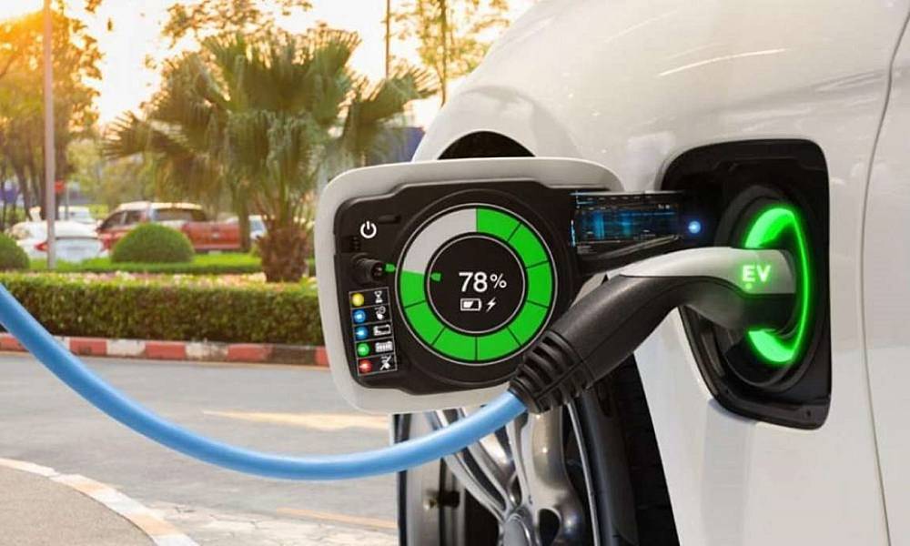 На Кипре разыграли гранты на покупку электромобилей