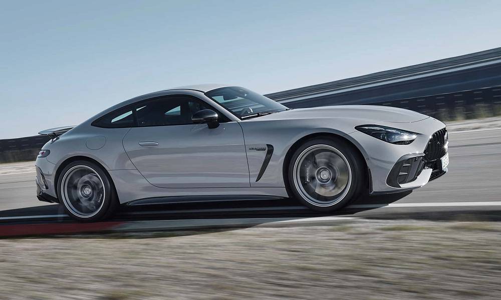 Mercedes-AMG представил новое спорткупе GT63 Pro с улучшенной аэродинамикой