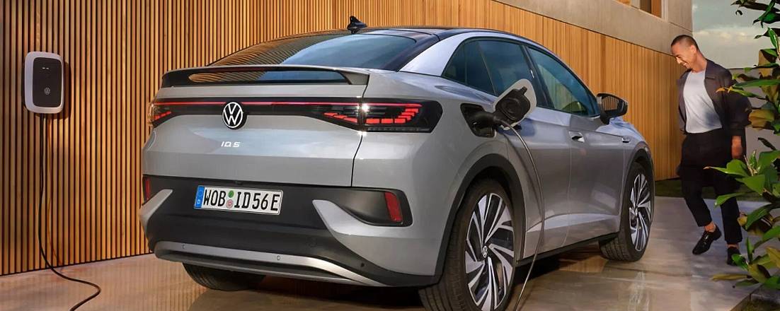 Volkswagen обогнал Tesla по продажам электромобилей в Европе Volkswagen обогнал Tesla по продажам электромобилей в Европе