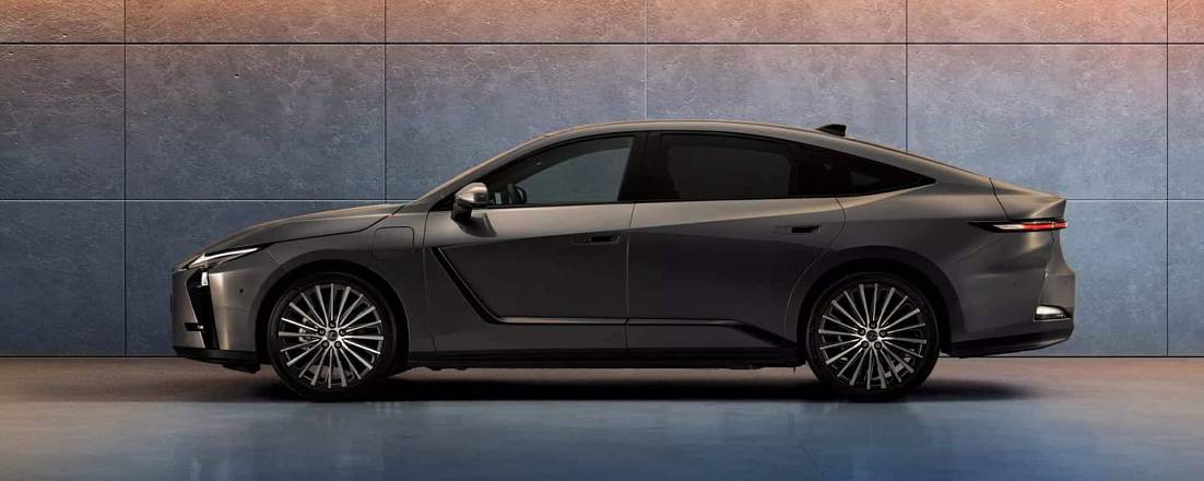 Компания Lexus представила новый седан ES
