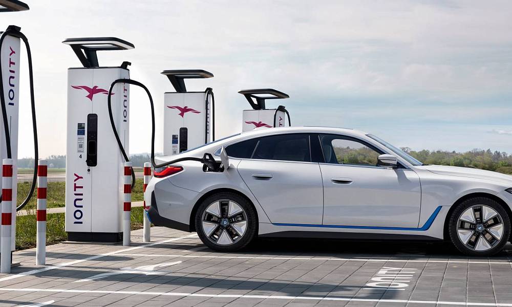 С 2035 года на Кипре будет запрещена продажа новых автомобилей с двигателями внутреннего сгорания