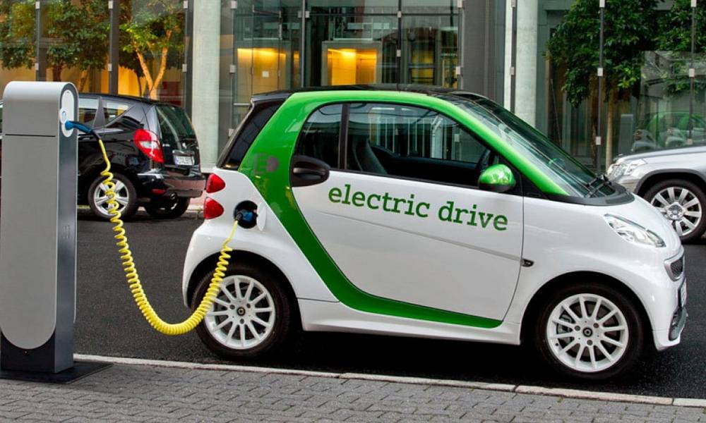 В 2023 году на Кипре продали более 30 тысяч гибридных и электрических авто