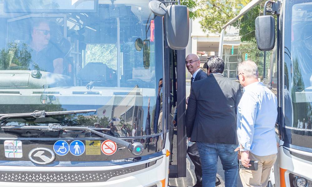 Почему жители Кипра не пересаживаются с авто на автобус?