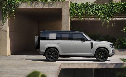 Land Rover представил самый эффектный Defender