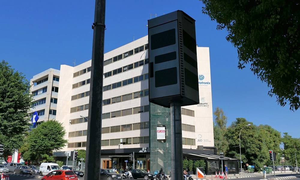 Камеры видеонаблюдения на Кипре помогли снизить количество нарушений правил дорожного движения