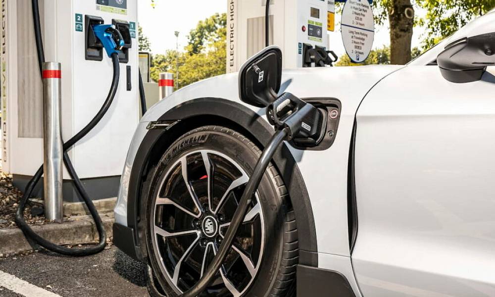 На Кипре возобновляется программа грантов для покупки новых электромобилей