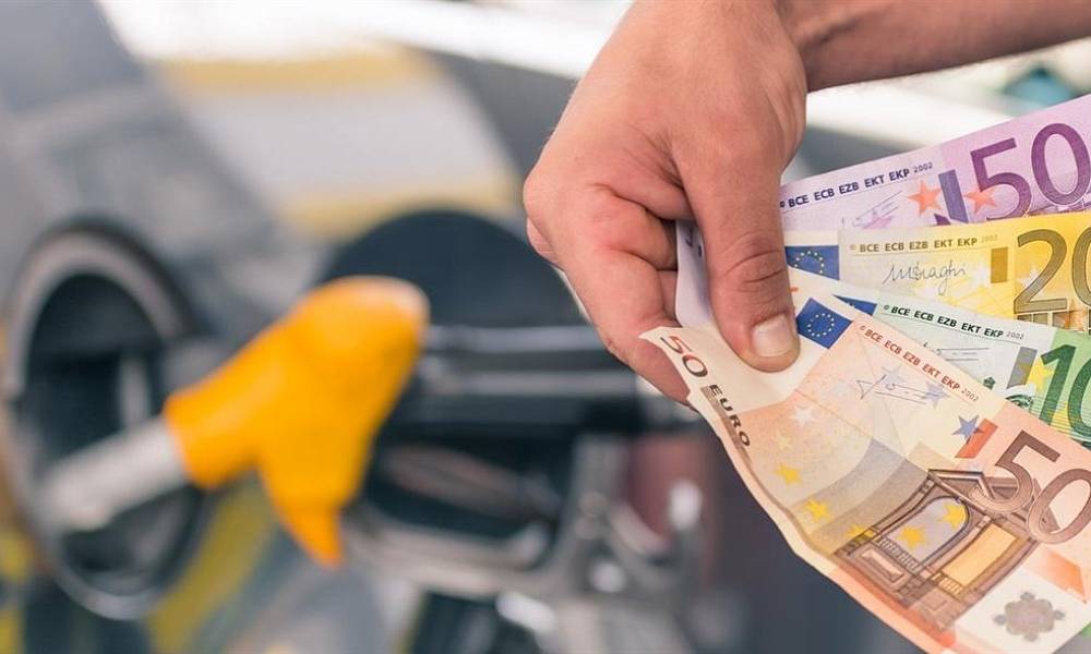 На Кипре резко вырос спрос на топливо
