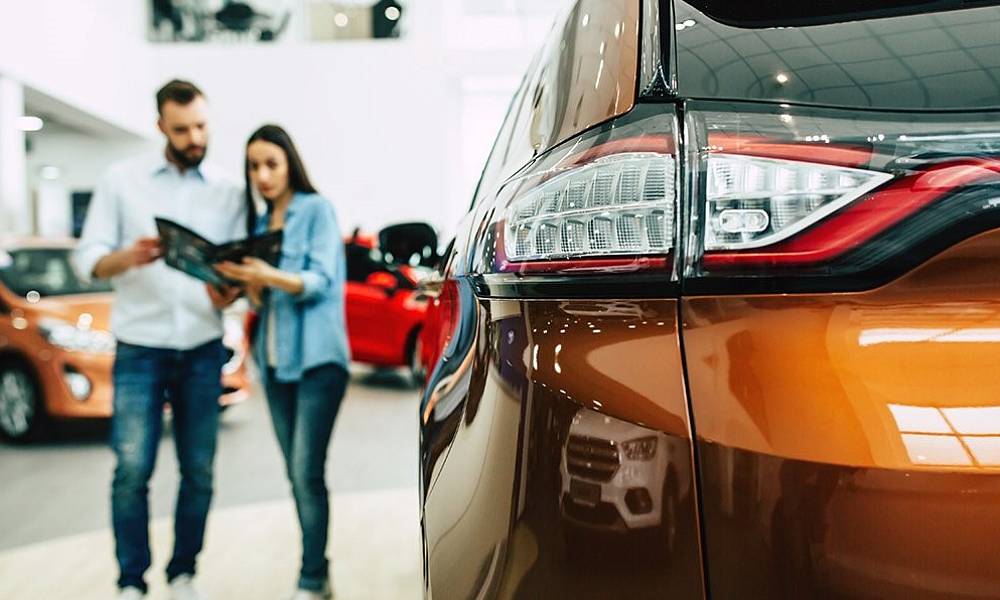 На Кипре сократился объем регистраций машин в кузове седан