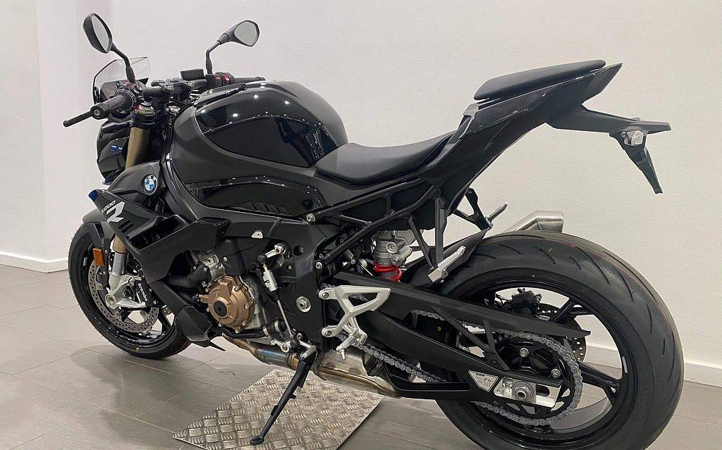 BMW S 1000 R 03 2023