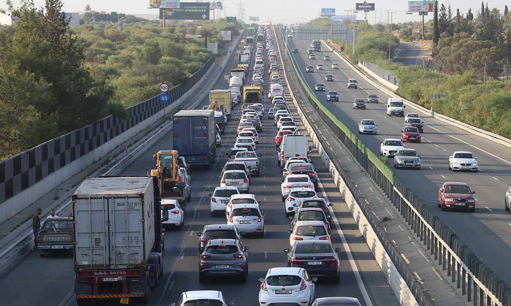 За 22 года количество автомобилей на Кипре выросло на 126%
