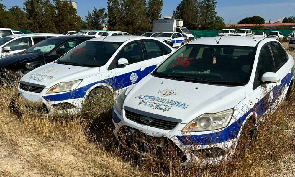 Полиция Кипра проведет масштабную распродажу патрульных машин и мотоциклов