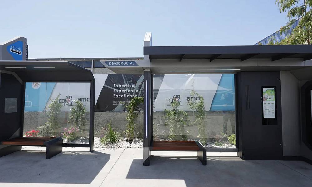 На Кипре начали устанавливать «умные» автобусные остановки