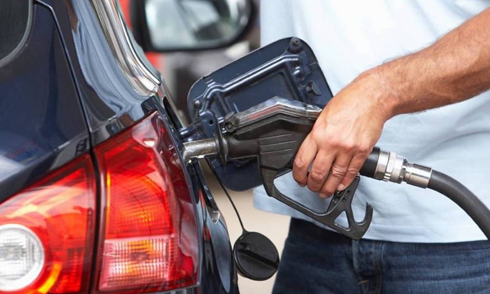 Цены на топливо на Кипре продолжают снижаться