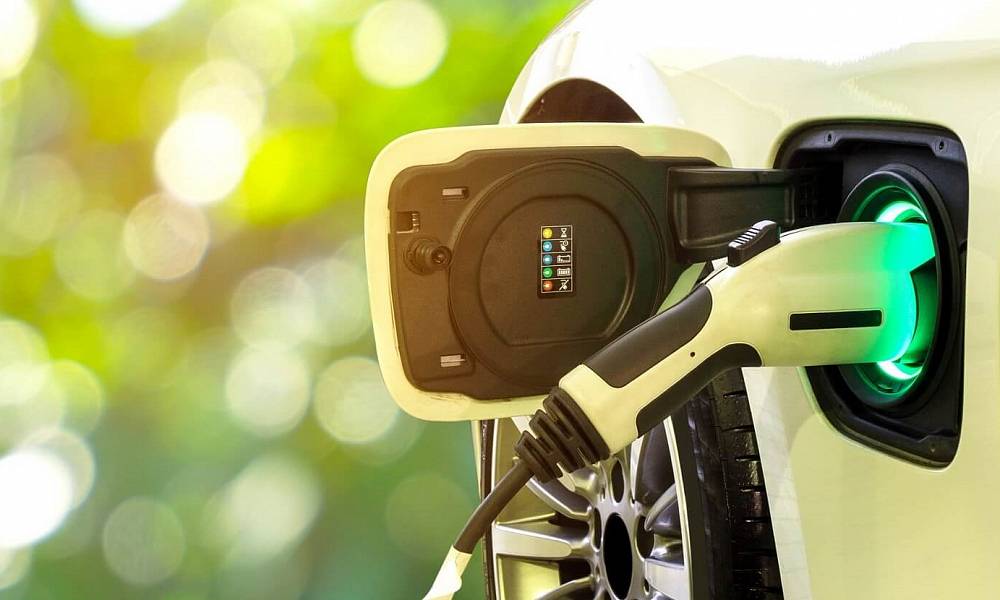 Правительство Кипра одобрило установку зарядных станций для электромобилей на АЗС