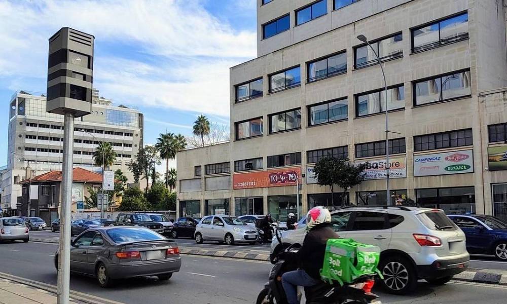 К концу мая на дорогах Кипра появится около 50 дорожных камер