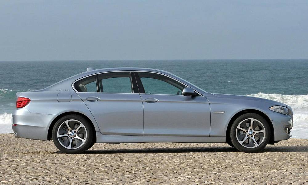 На Кипре выросло число регистраций авто в кузове седан