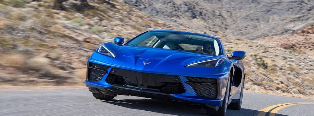 Chevrolet полностью обновил интерьер Corvette C8