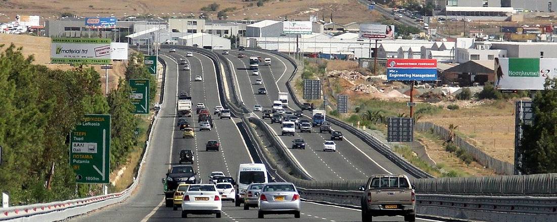 Власти Кипра назвали причину сбоя при продлении лицензий на транспортные средства