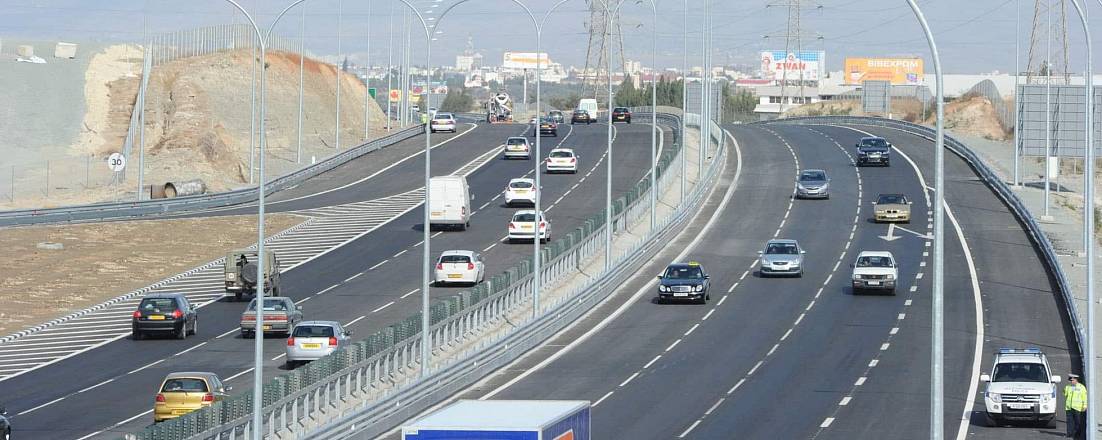 На автомагистралях Кипра будут контролировать среднюю скорость машин