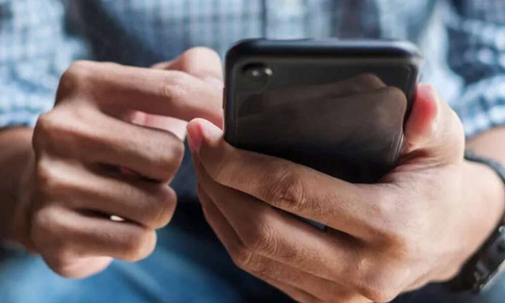 Водителям на Кипре рассылают поддельные SMS о нарушениях ПДД