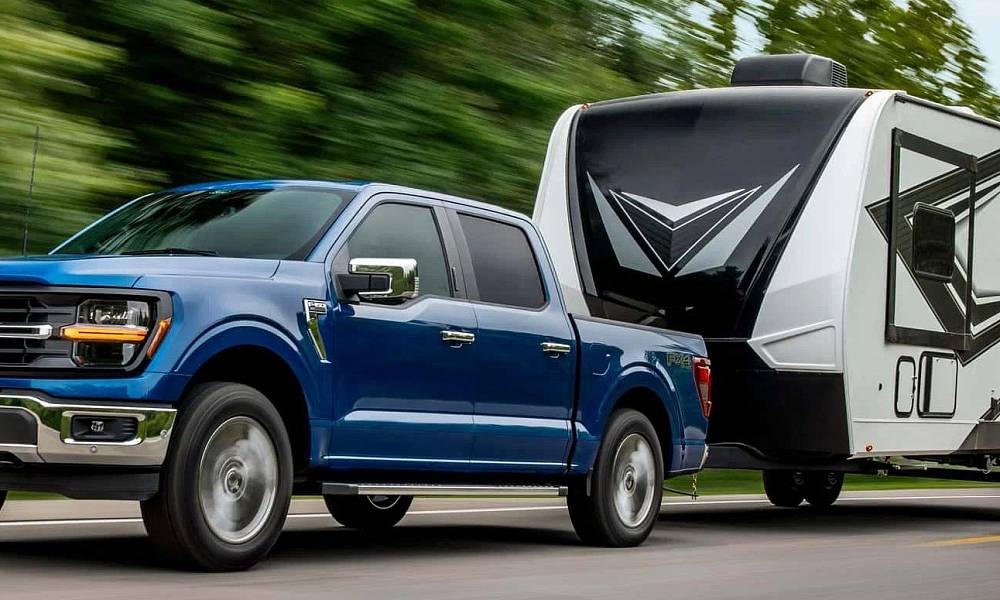 Ford презентовал обновленный пикап Ford F-15